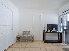 13 NW 108th Ct, Miami FL 33172