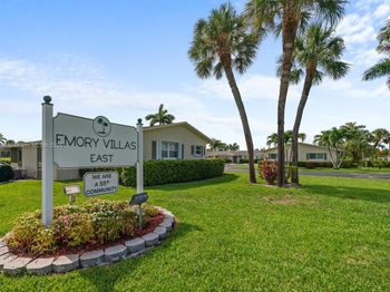 2622 E Emory Drive