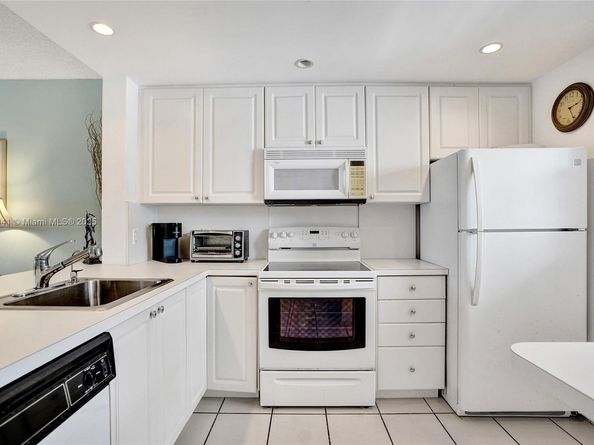 1770 S Ocean Blvd 203, Lauderdale By The Sea FL 33062