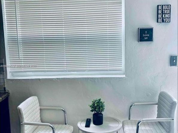 1400 NE 148th St, Miami FL 33161