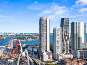 1100 Biscayne Blvd 4502, Miami FL 33132