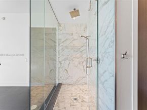 1100 Biscayne Blvd 4502, Miami FL 33132