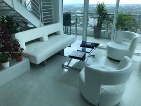 60 SW 13th St 5013, Miami FL 33130