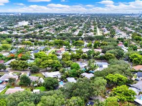 Undisclosed Address #A11826745, Hollywood FL 33023