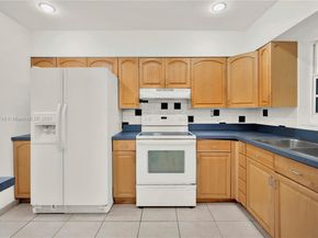 Undisclosed Address #A11826745, Hollywood FL 33023