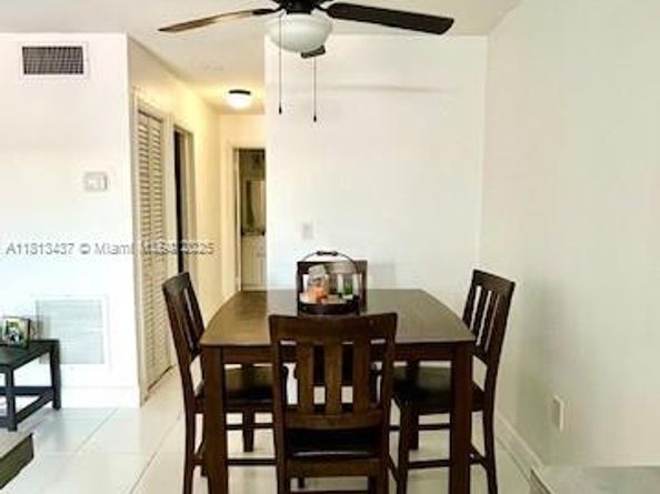 Undisclosed Address #A11813437, Hollywood FL 33020