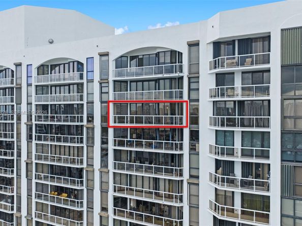 3640 Yacht Club Drive 1807, Aventura FL 33180