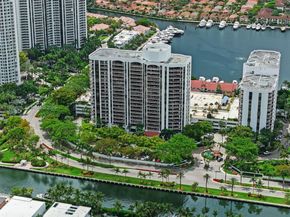 3640 Yacht Club Drive 1807, Aventura FL 33180