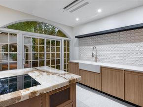 909 Roderigo Ave, Coral Gables FL 33134
