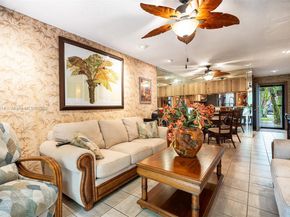 8044 NW 41st Ct, Sunrise FL 33351