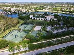 9083 Dupont Pl, Wellington FL 33414