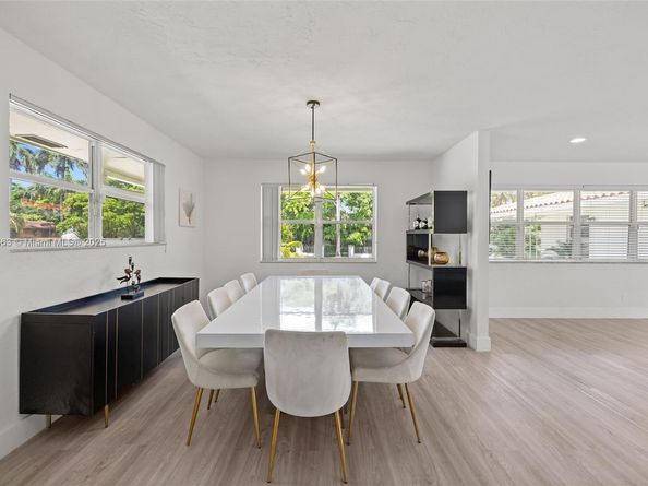 1254 Polk St, Hollywood FL 33019