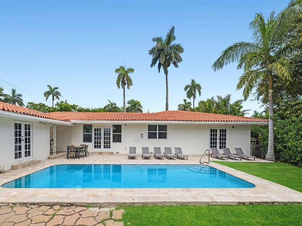 1254 Polk St, Hollywood FL 33019