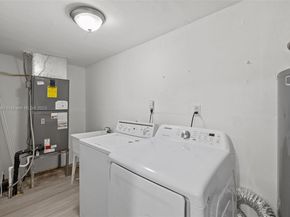1254 Polk St, Hollywood FL 33019