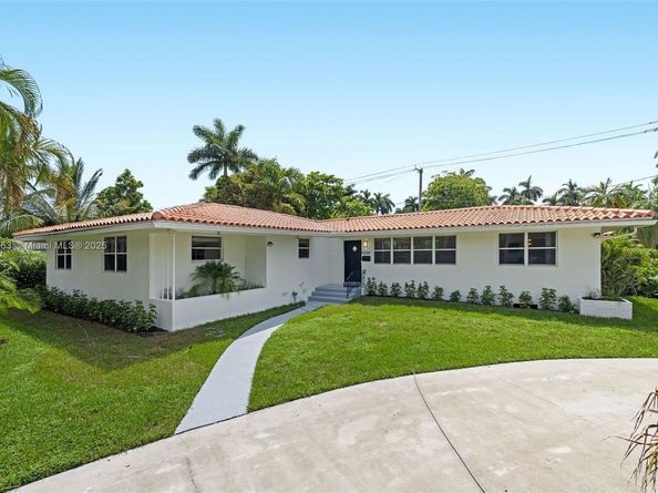 1254 Polk St, Hollywood FL 33019