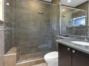 1000 S Shore Dr, Miami Beach FL 33141