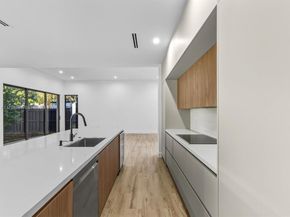 2285 SW 17th Ter, Miami FL 33145