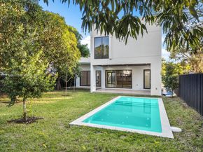 2285 SW 17th Ter, Miami FL 33145