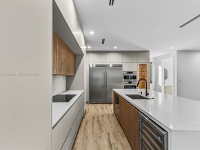 2285 SW 17th Ter, Miami FL 33145