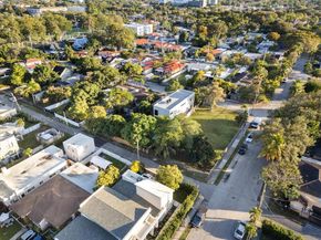 2285 SW 17th Ter, Miami FL 33145