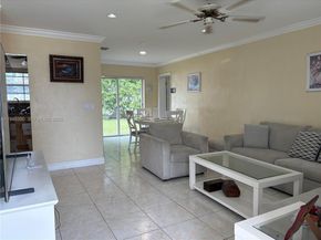 330 N 69th Way, Hollywood FL 33024