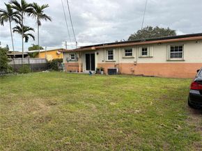 330 N 69th Way, Hollywood FL 33024