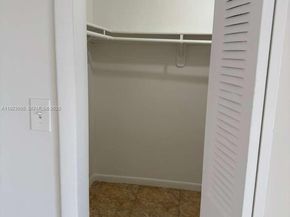 7000 NW 186th St 4226, Hialeah FL 33015