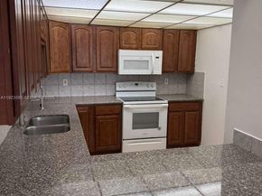 7000 NW 186th St 4226, Hialeah FL 33015