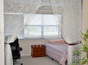 9881 Sunrise Lakes Blvd 207, Sunrise FL 33322