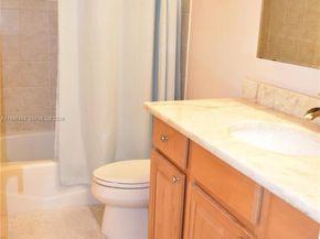 9881 Sunrise Lakes Blvd 207, Sunrise FL 33322
