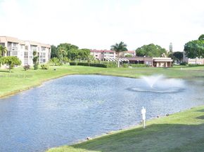 9881 Sunrise Lakes Blvd 207, Sunrise FL 33322