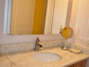 9881 Sunrise Lakes Blvd 207, Sunrise FL 33322