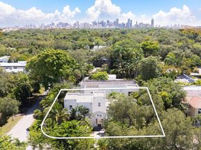 3175 Washington St, Miami FL 33133