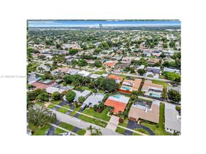 4815 Cleveland St, Hollywood FL 33021