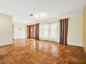 4815 Cleveland St, Hollywood FL 33021