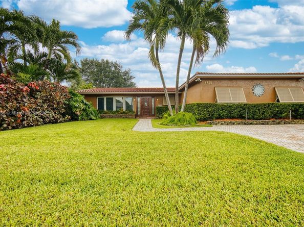 4815 Cleveland St, Hollywood FL 33021