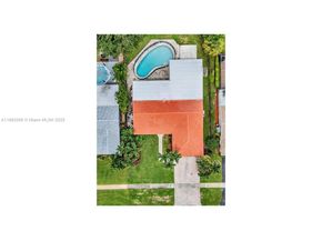 4815 Cleveland St, Hollywood FL 33021