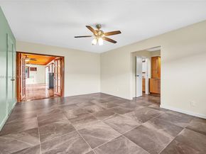 4815 Cleveland St, Hollywood FL 33021