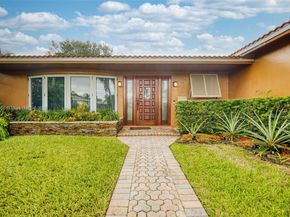 4815 Cleveland St, Hollywood FL 33021