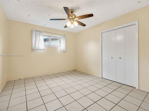 4815 Cleveland St, Hollywood FL 33021