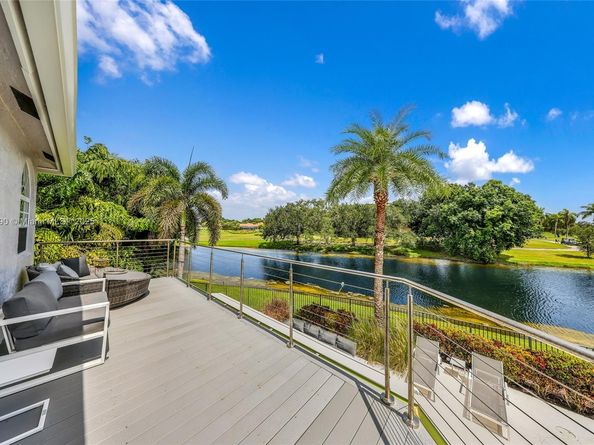 3272 Muirfield, Weston FL 33332