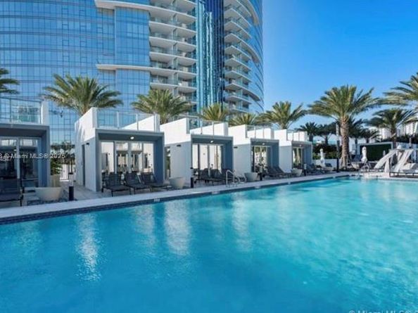 851 NE 1 Ave 502, Miami FL 33132