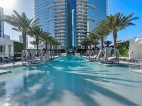 851 NE 1 Ave 502, Miami FL 33132
