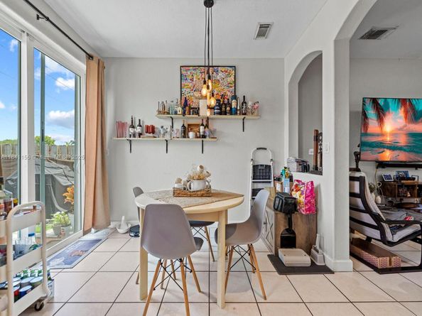 5400 NW 107th Ave 401, Doral FL 33178