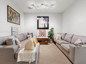 5400 NW 107th Ave 401, Doral FL 33178