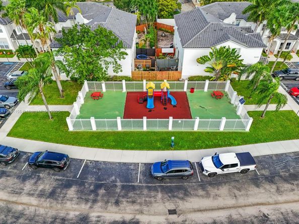 5400 NW 107th Ave 401, Doral FL 33178