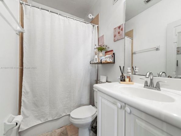 5400 NW 107th Ave 401, Doral FL 33178