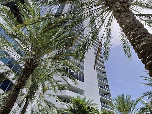 333 Las Olas Way 1207, Fort Lauderdale FL 33301