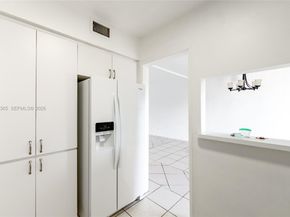 2225 NE 123rd St 114, North Miami FL 33181