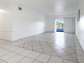 2225 NE 123rd St 114, North Miami FL 33181